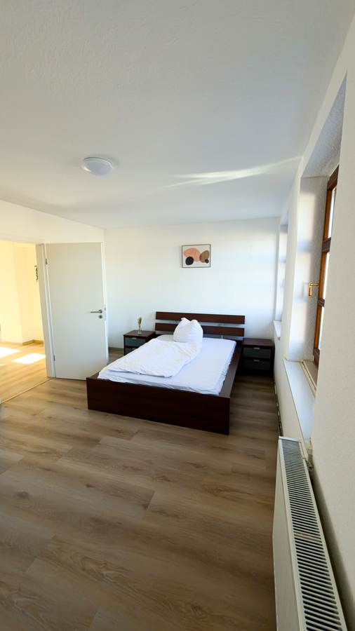 Schlafzimmer 2 mit Doppelbett (160 cm)